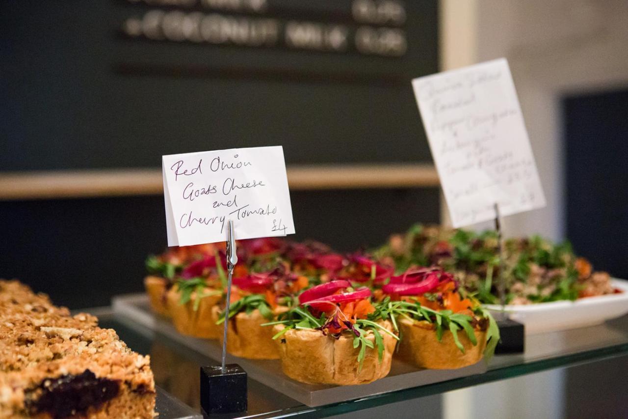 مبيت وإفطار Whitehouse راي المظهر الخارجي الصورة A selection of food at the café